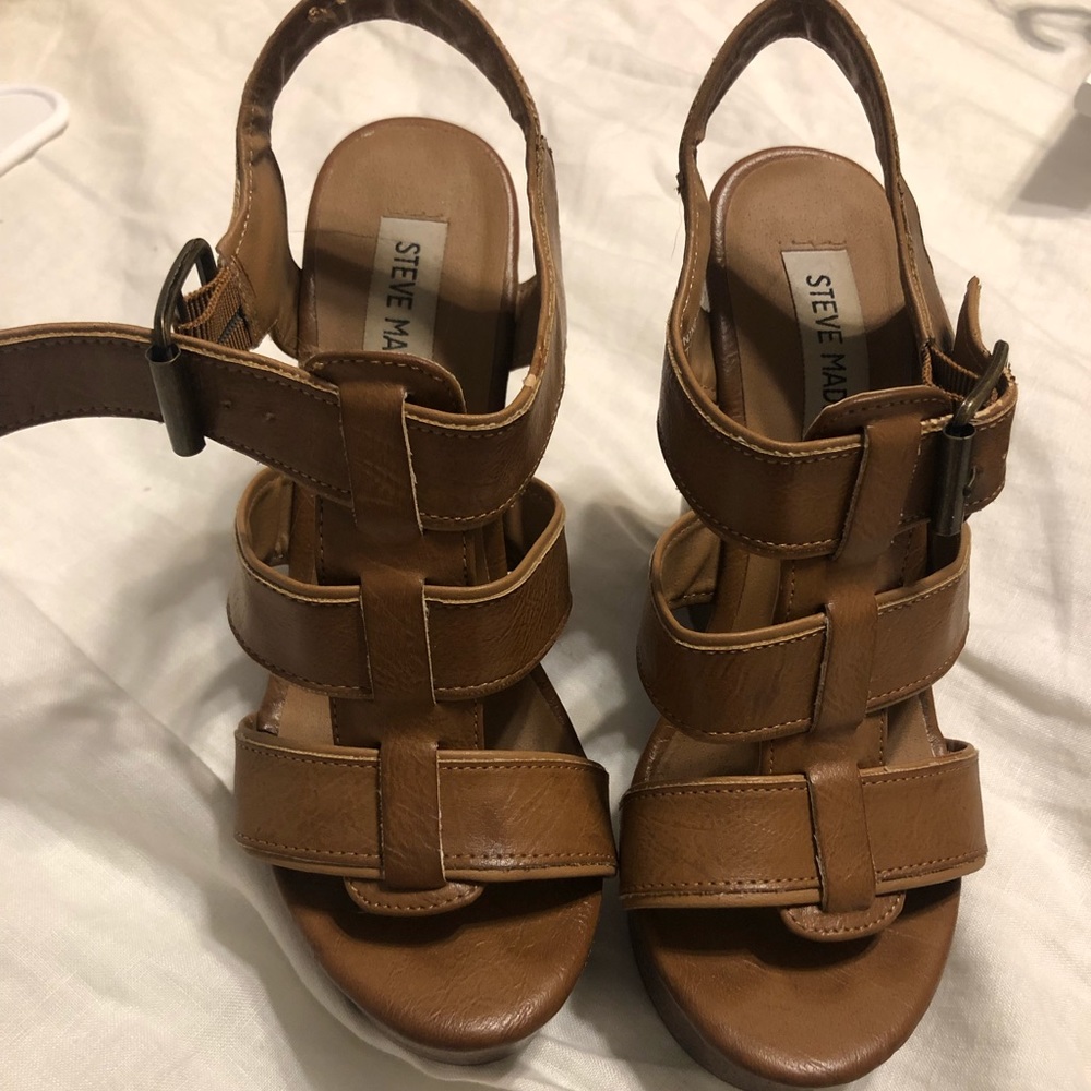 Steve madden wedge sandals